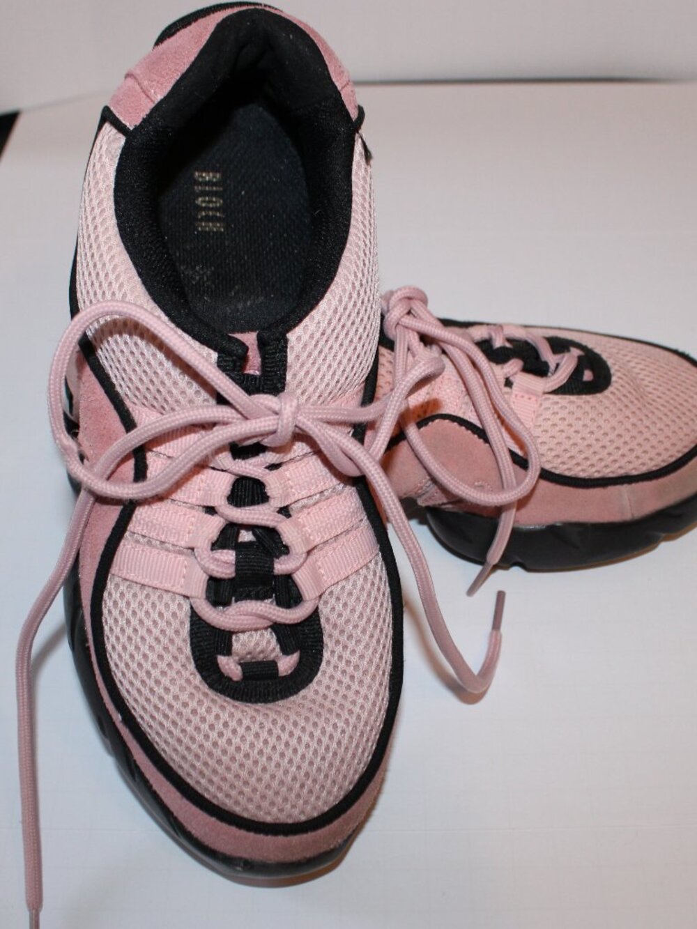 Bloch Dance Shoes Womens Size 7.5 Mesh Split Sole Jazz S0538L Comfort Sneakers